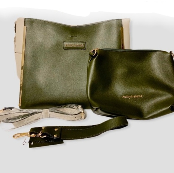 Kathy Ireland 3 n 1 Leather Purse - Picture 2 of 8